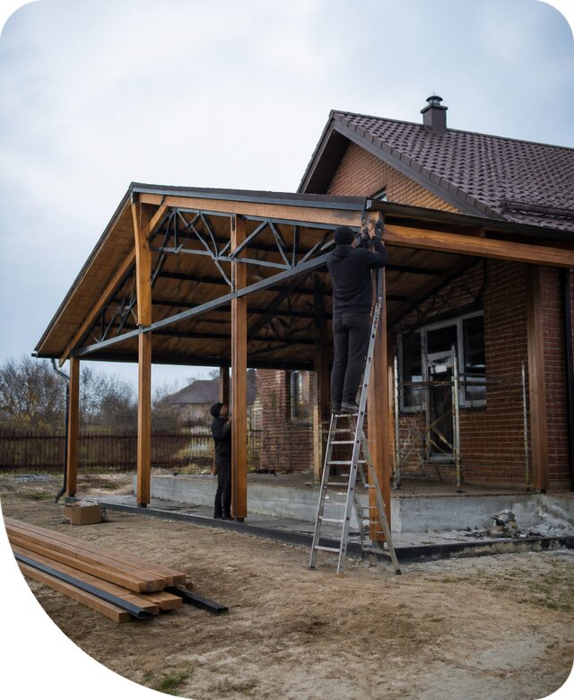 Пристройка навеса к дому и участку в Ленинске-Кузнецком под ключ